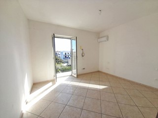 Bilocale in Vendita a Caivano, 86'000€, 65 m²