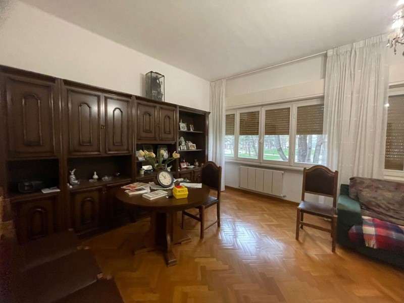 Appartamento in Vendita a Jesi, 230'000€, 120 m²