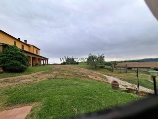 Casale in Vendita a Manciano, 980'000€, 1000 m², arredato, con Box