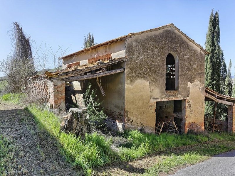 Casale in Vendita a Certaldo, 120'000€, 154 m²