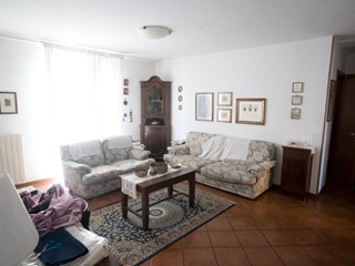 Casa Semi Indipendente in Vendita a Carrara, 497'000€, 250 m²