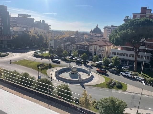 Appartamento in Vendita a Massa, 290'000€, 110 m², arredato