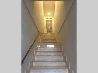 Capannone in Affitto a Cascina, 1'500€, 240 m²