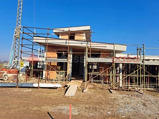 Villa in Vendita a Inveruno, 405'000€, 110 m²