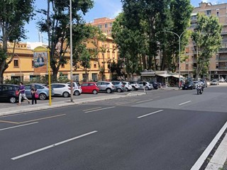 Box in Vendita a Roma, zona Pigneto, 15'000€, 30 m²