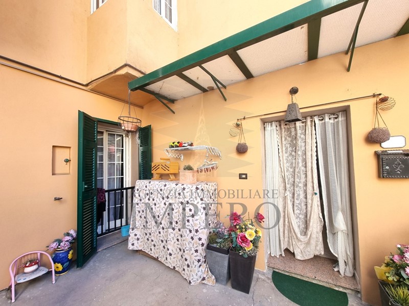 Casa Semi Indipendente in Vendita a Ventimiglia, zona Calvo, 98'000€, 73 m²