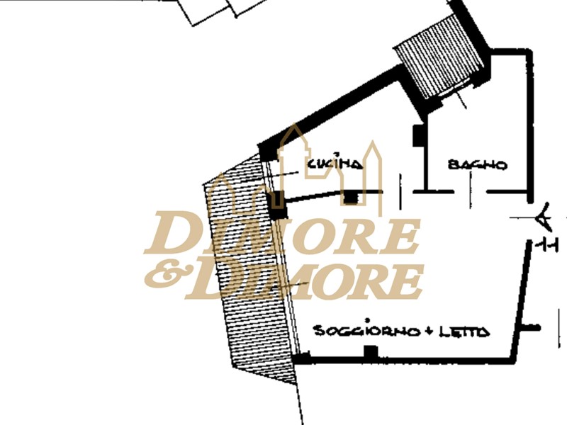 Monolocale in Vendita a Verbania, 120'000€, 55 m²