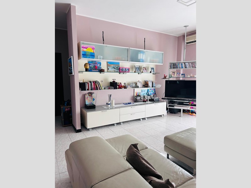 Quadrilocale in Vendita a Aulla, 138'000€, 90 m², arredato