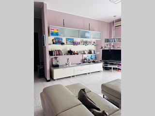 Quadrilocale in Vendita a Aulla, 138'000€, 90 m², arredato