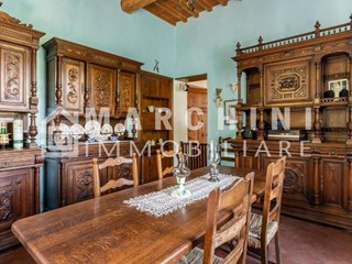 Villa in Vendita a Borgo a Mozzano, zona Anchiano, 550'000&euro;, 500 m²