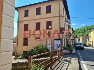 Trilocale in Vendita a Varese Ligure, zona San Pietro Vara, 29'000€, 51 m²