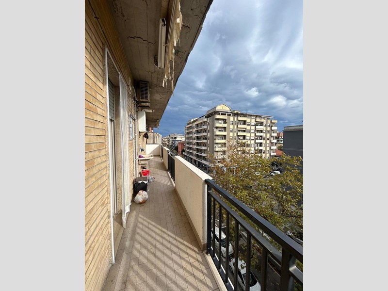 Trilocale in Vendita a Pescara, 147'000€, 76 m², arredato