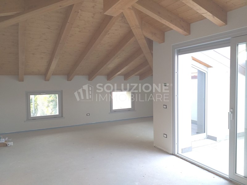 Quadrilocale in Vendita a Ranica, 317'000€, 115 m²