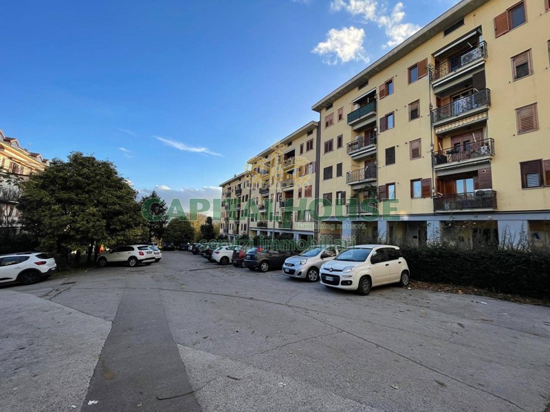 Trilocale in Vendita a Avellino, 130'000€, 90 m²