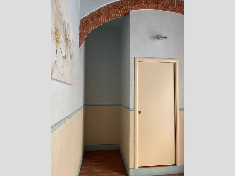 Ufficio in Affitto a Santa Croce sull'Arno, 250€, 20 m²
