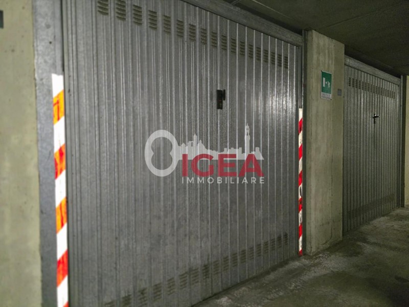 Magazzino in Vendita a Siena, 23'000€, 20 m²