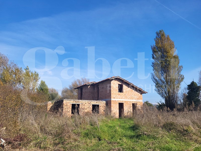 Casa Indipendente in Vendita a Gubbio, 120'000&euro;, 120 m²