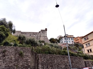 Appartamento in Vendita a La Spezia, 330'000€, 300 m²