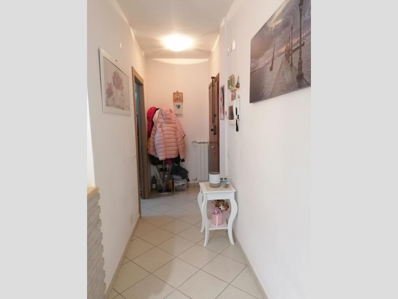 Trilocale in Vendita a Carrara, zona Marina di Carrara, 225'000€, 70 m²