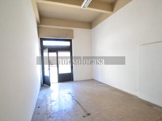 Immobile commerciale in Affitto a Umbertide, 350€, 35 m²