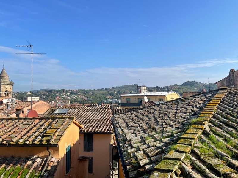Quadrilocale in Vendita a Poggibonsi, 138'000€, 90 m², arredato