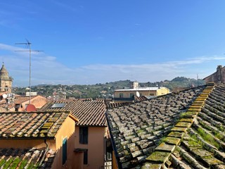 Quadrilocale in Vendita a Poggibonsi, 138'000€, 90 m², arredato