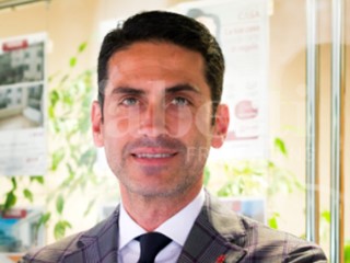 Ufficio in Affitto a Treviso, 2'000€, 250 m²