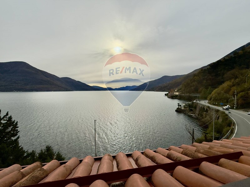 Trilocale in Vendita a Cannobio, 185'000€, 97 m², arredato