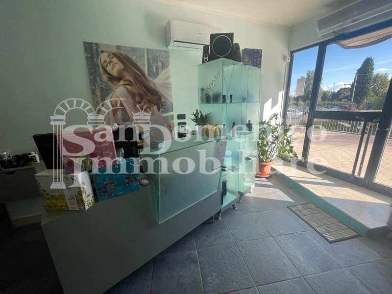 Immobile commerciale in Vendita a Pisa, 78'000€, 60 m²