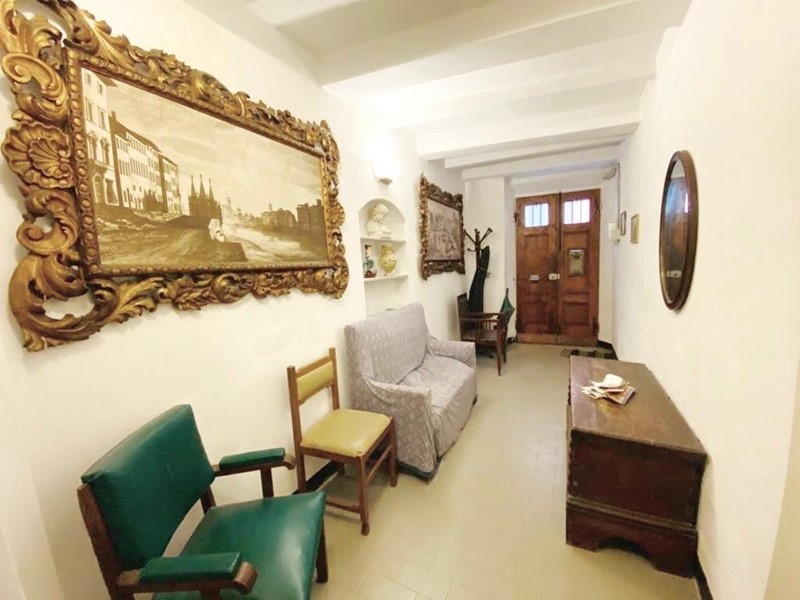 Casa Indipendente in Vendita a Pisa, 435'000€, 230 m²