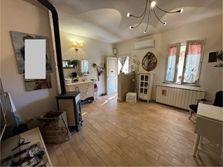 Casa Semi Indipendente in Vendita a San Miniato, zona Balconevisi, 188'000€, 130 m²