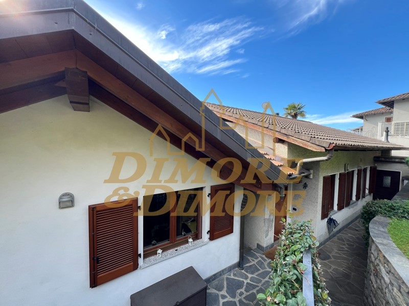 Appartamento in Vendita a Maccagno con Pino e Veddasca, 480'000€, 140 m²