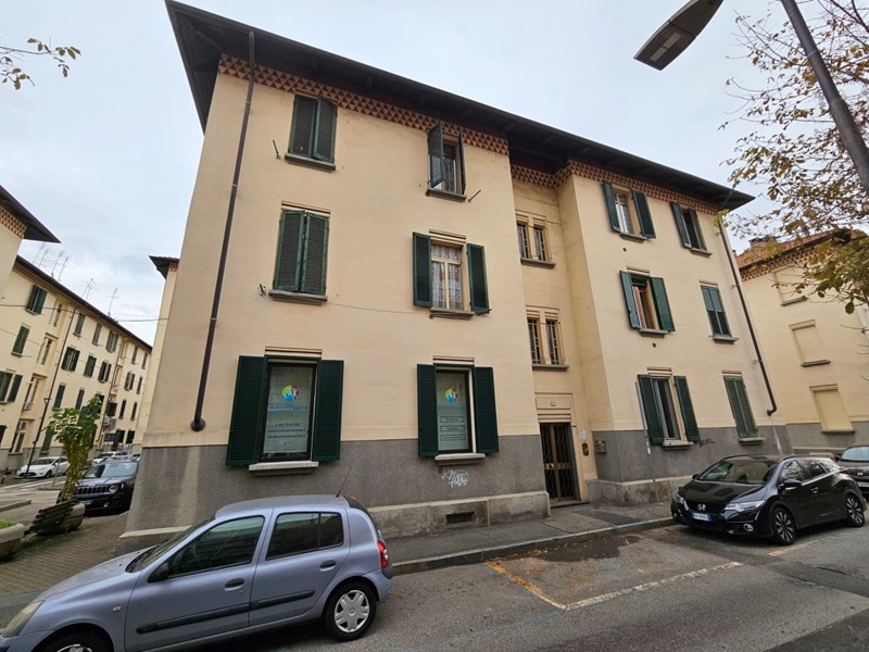 Ufficio in Vendita a Venaria Reale, 115'000€, 112 m²