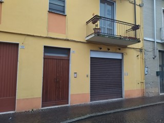 Immobile commerciale in Affitto a Casalmaggiore, 400€, 50 m²