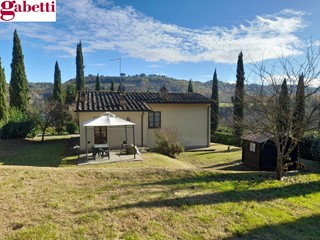 Casa Indipendente in Vendita a San Gimignano, 320'000€, 100 m²