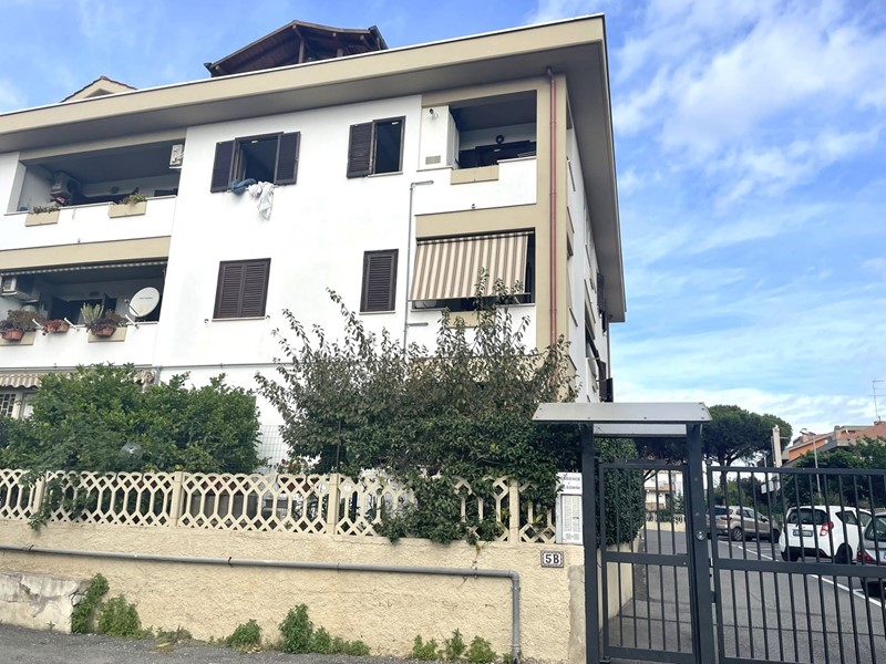 Trilocale in Vendita a Cerveteri, 165'000€, 70 m²