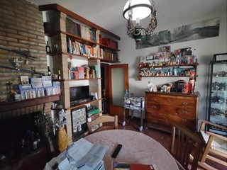 Monolocale in Vendita a Dovadola, 39'938&euro;, 125 m², con Box