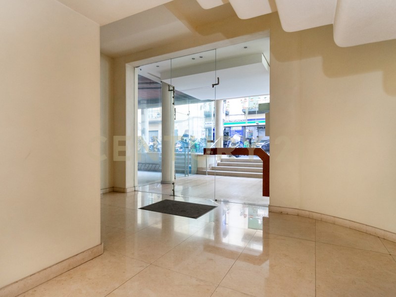 Immobile commerciale in Vendita a Catania, 375'000&euro;, 100 m²
