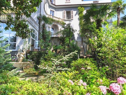 Casa Indipendente in Affitto a Dizzasco, 25'000€, 500 m², arredato