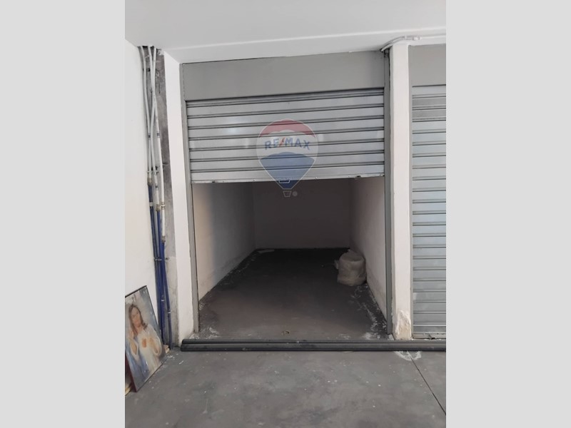 Box in Vendita a Misterbianco, 17'000€, 15 m²