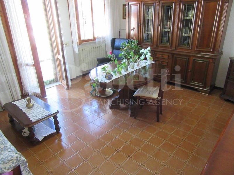 Quadrilocale in Vendita a Gavorrano, 120'000€, 75 m², arredato