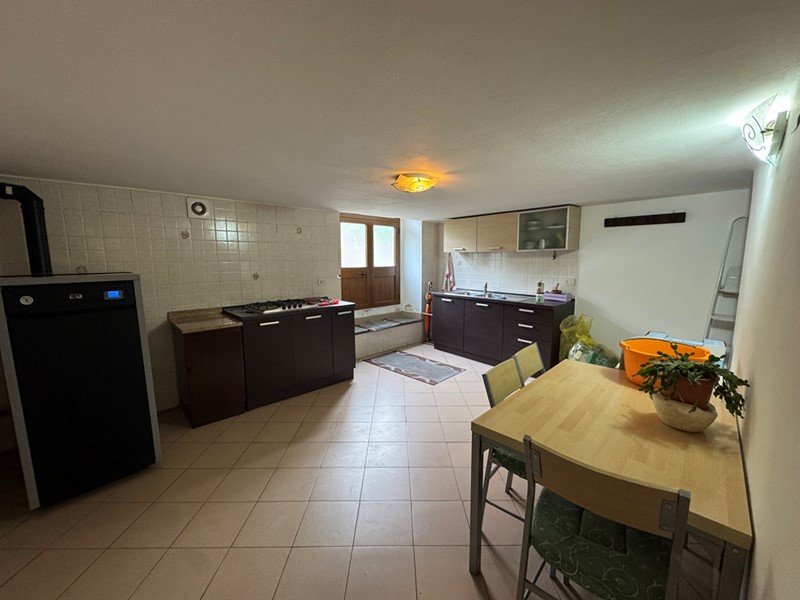 Casa Indipendente in Vendita a Fivizzano, zona Groppoli, 198'000€, 210 m², arredato