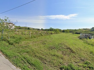 Terreno edificabile in Vendita a Alanno, zona Scalo, 55'000€, 2080 m²