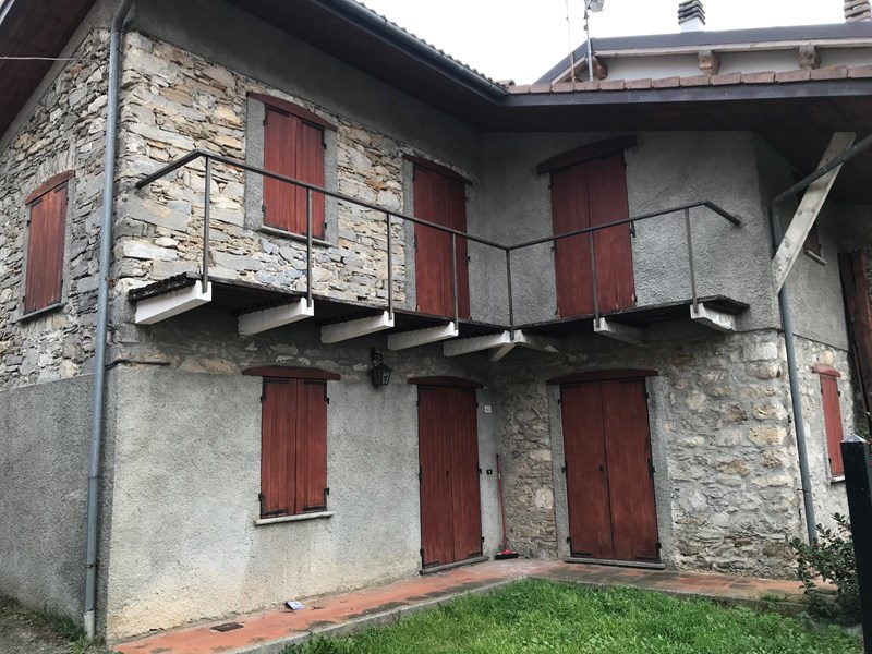 Casa Semi Indipendente in Vendita a Bardineto, zona Via Roma 43, 129'000€, 104 + 45