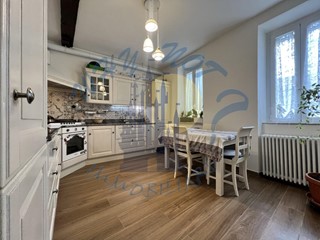 Appartamento in Vendita a Lucca, 480'000€, 110 m²