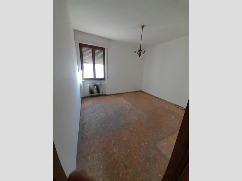 Trilocale in Vendita a Pisa, 220'000€, 65 m²