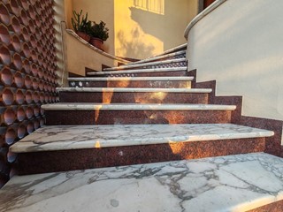 Quadrilocale in Vendita a Carrara, zona Avenza, 170'000€, 90 m²