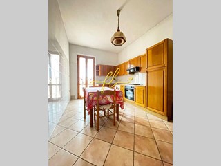 Trilocale in Vendita a Volterra, zona Saline, 65'000€, 65 m², con Box