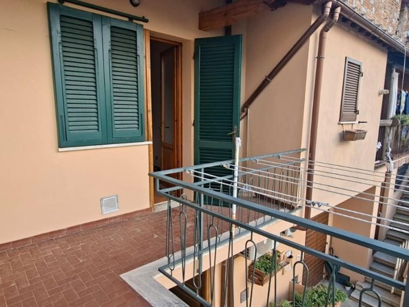 Casa Indipendente in Vendita a Terricciola, zona Soianella, 99'000€, 130 m², con Box