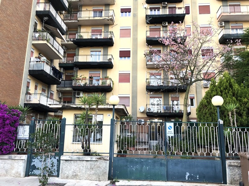 Quadrilocale in Vendita a Palermo, 173'000€, 132 m²